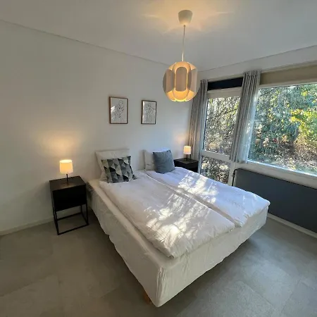 Spacious Villa, *